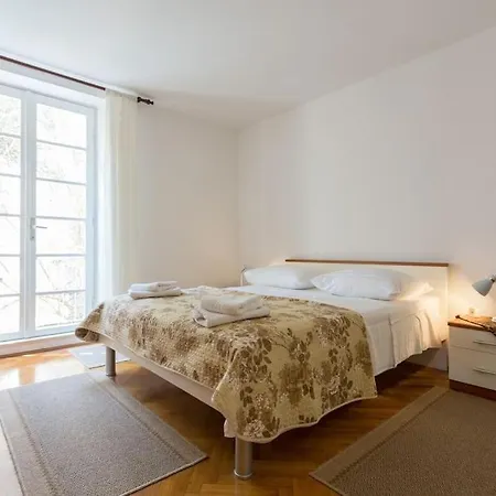 Cosy - Balcony With Old Town & Sea View *