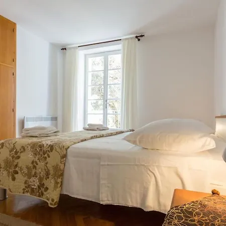 Διαμέρισμα Cosy - Balcony With Old Town & Sea View